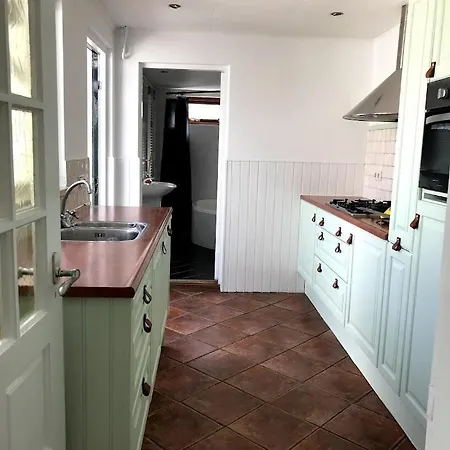 Holiday home The Old Village Centre At Sea House 3 Bedrooms